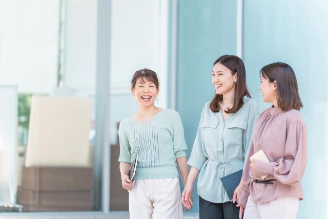 【2024年10月】最低賃金っていくら？都道府県別ランキングも！