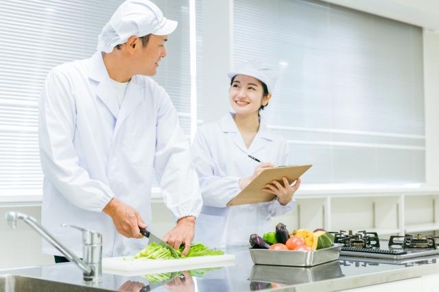 富士川町＜6時間勤務！未経験者OK・重量物なし！＞介護施設にて調理補助【3708】