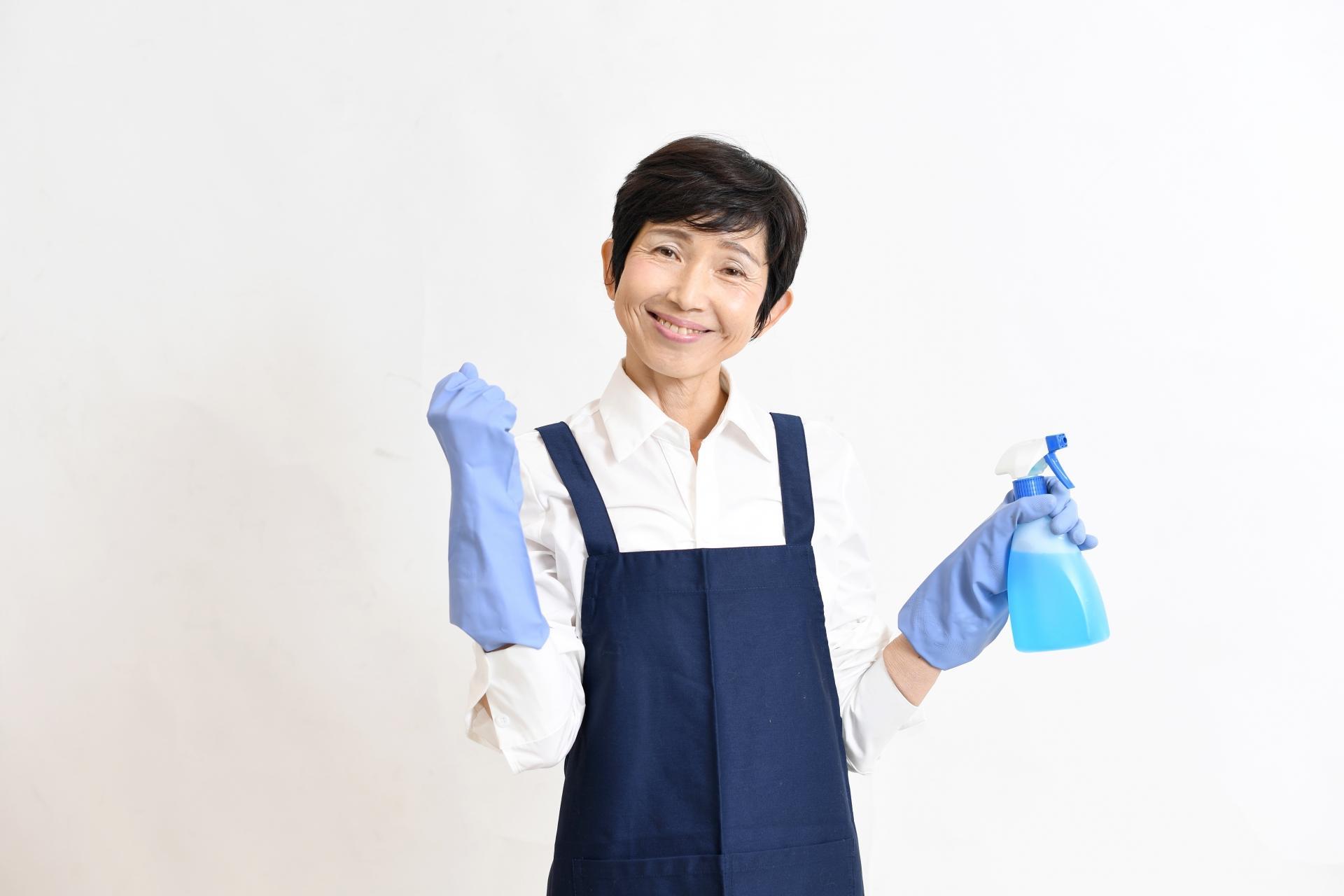 富士吉田市＜シニア層歓迎・ 午前中のみ週３日勤務・扶養の範囲内＞スーパー店内の清掃【AE3750】