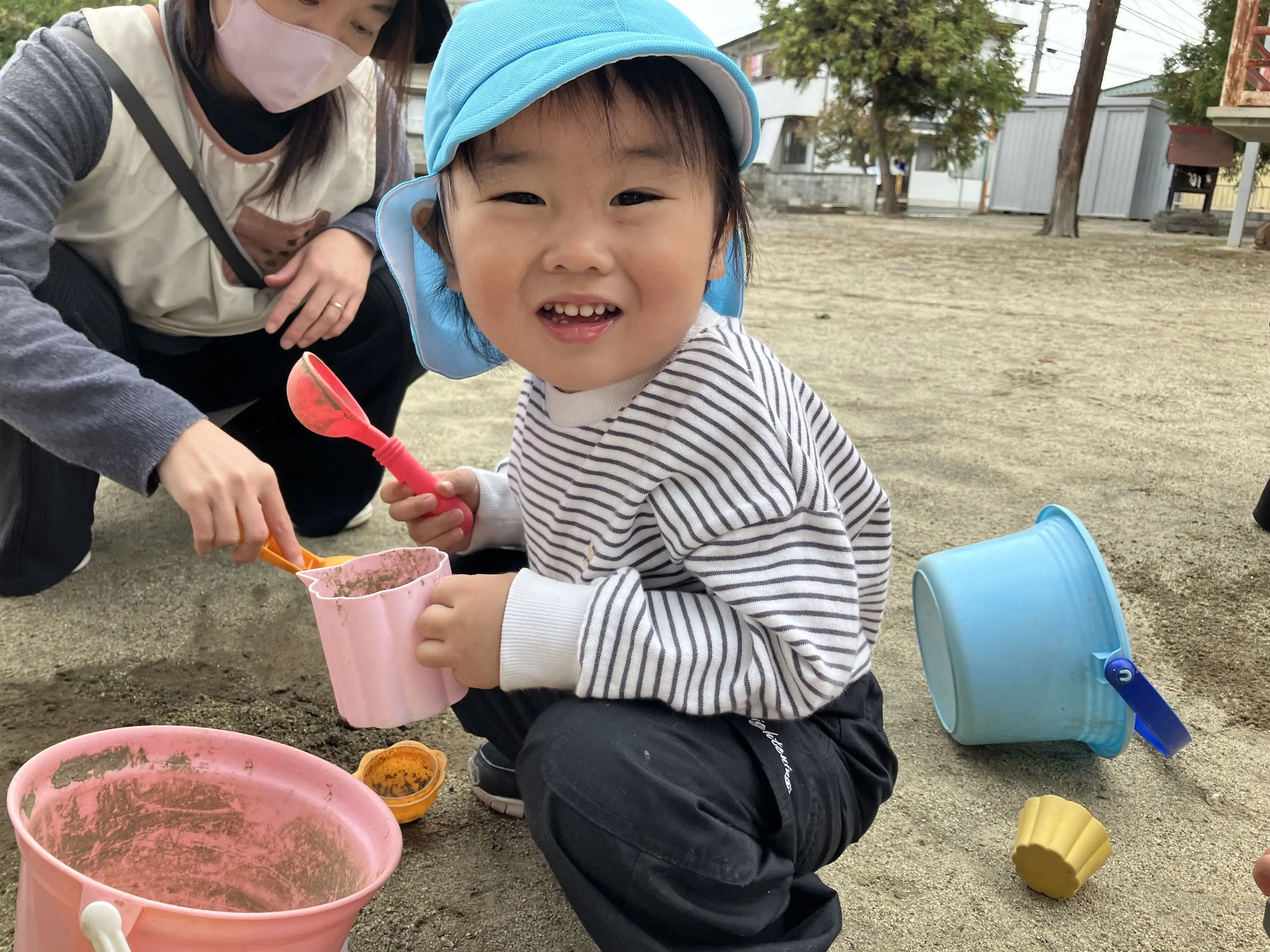 ふれんどぱーくの秋の戸外散歩の様子