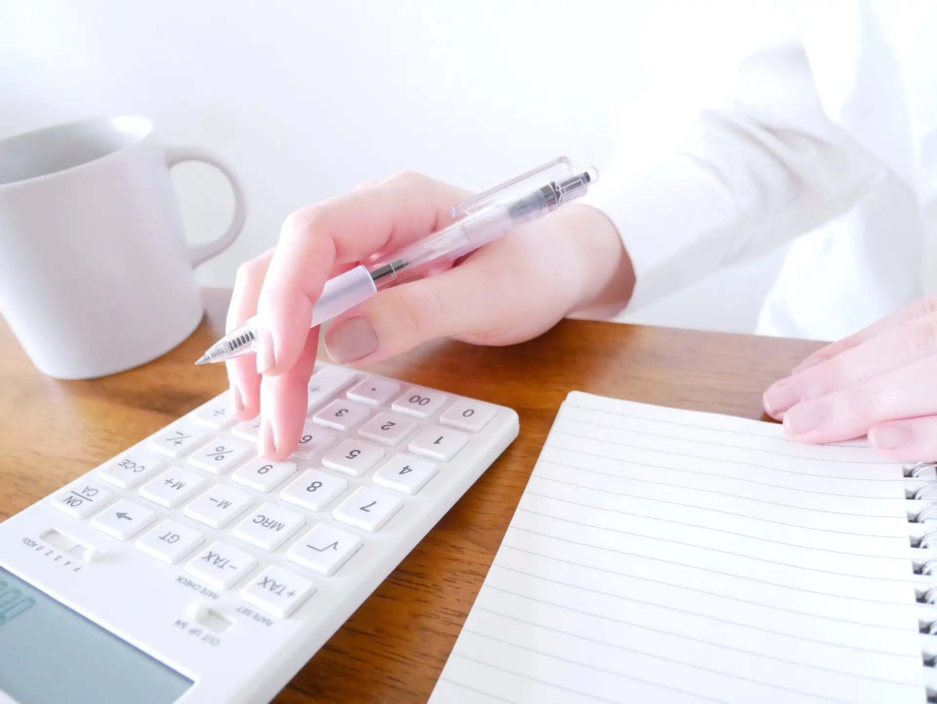 どっちが必要？年末調整と確定申告の違い