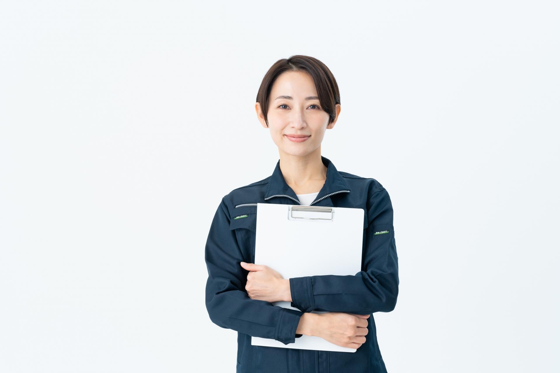 忍野村＜人気の事務！PC基本操作でOK・短時間も相談可能＞事務と製造のお手伝い【3964】