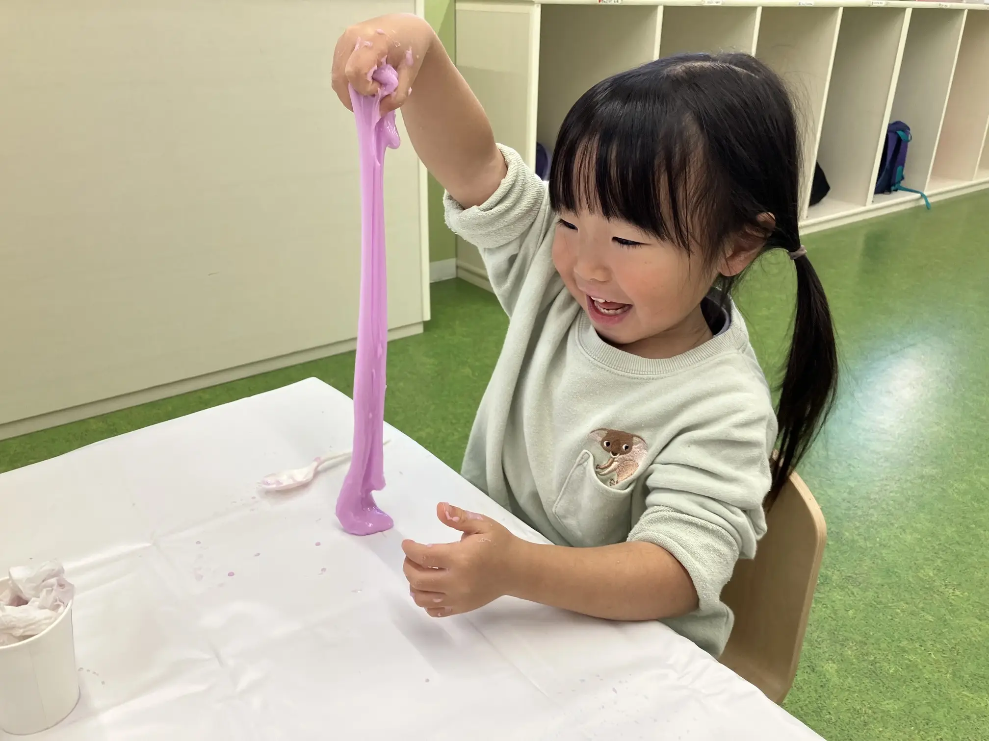 ふれんどぱーくでスライム作りを行いました！